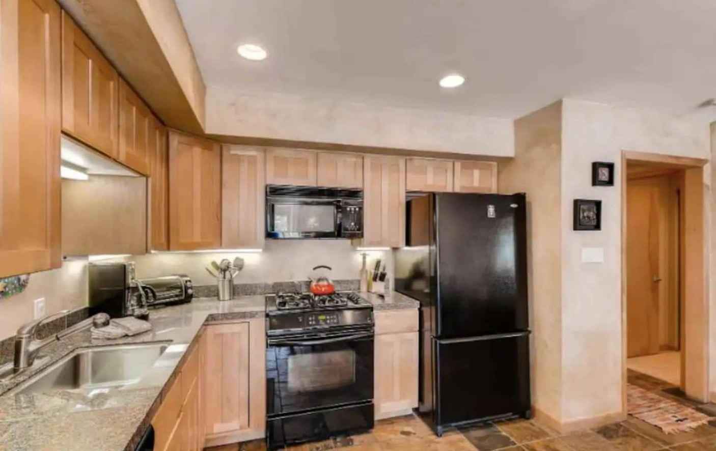 Best Location In The Heart Of Lions Head, Ski Lockers, Jacuzzi And Pool Vail Esterno foto