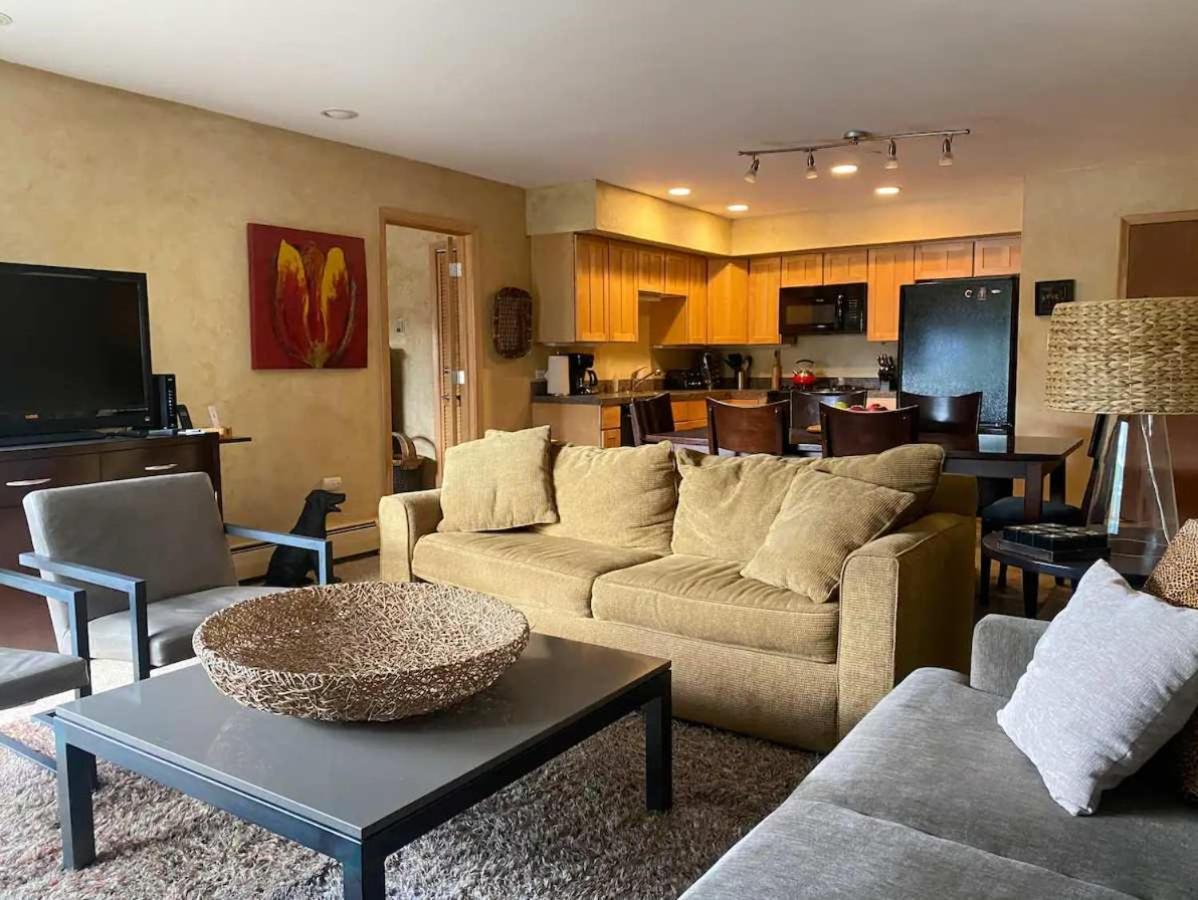 Best Location In The Heart Of Lions Head, Ski Lockers, Jacuzzi And Pool Vail Esterno foto